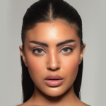 ⁦عدسات ملونة طبية من بيوتيس - جرين - عدسة واحدة⁩ - الصورة ⁦2⁩