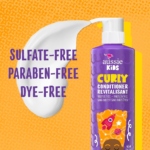 ⁦اوسي‏ بلسم للشعر الكيرلي بالفواكه الاستوائية الصيفية للأطفال - 475 مل⁩ - الصورة ⁦2⁩