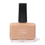 طلاء أظافر من نوره بو عوض - لاتيه