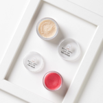 ⁦وايت شل مقشر الشفاه بالفانيليا ومرطب العكر الفاسي - قطعتين⁩ - الصورة ⁦3⁩