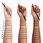 ⁦ميك اب فور ايفر قلم ايلاينر اكوا ريزيست⁩ - الصورة ⁦2⁩