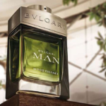 ⁦عطر مان وود إيسينس للرجال من بولجري - او دو برفيوم⁩ - الصورة ⁦2⁩