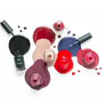 ⁦طلاء اظافر مسامي من كاتيا - احمر 4⁩ - الصورة ⁦3⁩