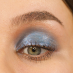 ⁦قلم ظل العيون لاستر واند من ريفلوشن - انتنس بلو⁩ - الصورة ⁦4⁩