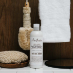 ⁦لوشن الجسم للترطيب اليومي 100% بزيت جوز الهند البكر من شيا مويستشر - 384مل⁩ - الصورة ⁦4⁩