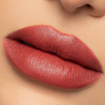 ⁦احمر شفاه روج كريمي من كاتيا - Elwa⁩ - الصورة ⁦2⁩