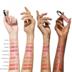 ⁦قلوس مكبر وملمع شفاه اديكت ماكسمايزر من ديور - 014 Shimmer Macadamia⁩ - الصورة ⁦2⁩