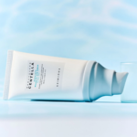 ⁦سيروم واقي شمس مدغشقر سينتيلا هيالو-سيكا ووتر فيت SPF50+ من سكين1004 - 50مل⁩ - الصورة ⁦4⁩