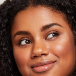 ⁦قلم تحديد الحواجب ديزاينر من ايسنس - 11 ديب براون⁩ - الصورة ⁦4⁩