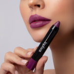 ⁦توب فيس احمر شفاه روج مطفي فوكس بوينت - 008⁩ - الصورة ⁦4⁩