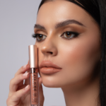 ⁦توب فيس احمر شفاه انستايل اكستريم مطفي - 04⁩ - الصورة ⁦3⁩