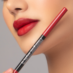 ⁦توب فيس قلم تحديد الشفاه ستايلو مقاوم للماء - 010⁩ - الصورة ⁦4⁩