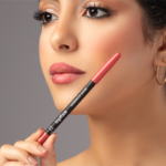 ⁦توب فيس قلم محدد شفاه مقاوم للماء - 104⁩ - الصورة ⁦3⁩