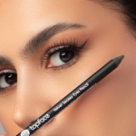 ⁦توب فيس قلم كحل تحديد العين فيلفت سموكي - 005⁩ - الصورة ⁦3⁩