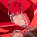 ⁦كاتريس احمر خدود ايربلش مات⁩ - الصورة ⁦4⁩