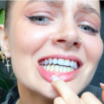 ⁦هاي سمايل لصقات تبييض أسنان V34 بربل - 14 لصقة⁩ - الصورة ⁦6⁩