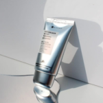 ⁦كي سيكرت لوشن واقي شمس فيتا كولاجين سيكرت وايتننق بعامل حماية +50 - 50 مل⁩ - الصورة ⁦2⁩