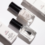 ⁦طلاء أظافر مسامي توب كوت أو تو إم من انجلوت⁩ - الصورة ⁦2⁩