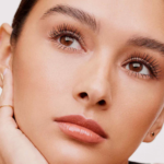 ⁦مجموعة دبل اندد ماسكرا و برايمر لتكثيف الرموش من ريفيتالاش كوزماتيكس - 11مل⁩ - الصورة ⁦4⁩