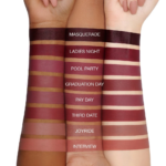 ⁦أحمر شفاه روج باور بوليت مات من هدى بيوتي⁩ - الصورة ⁦9⁩