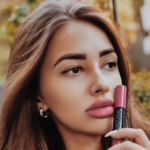 ⁦توب فيس أحمر شفاه مطفي فوكس بوينت - 009⁩ - الصورة ⁦3⁩