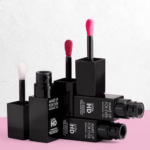 ⁦ميك اب فور ايفر قلوس ومعزز الشفاه الترا اتش دي⁩ - الصورة ⁦2⁩