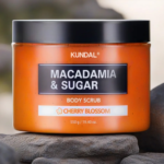 ⁦كوندال مقشر الجسم بالمكاديميا والسكر بزهرة الكرز - 550 جم⁩ - الصورة ⁦2⁩