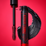 ⁦ماسكارا وندر فوليوم ثريل سيكر من ريميل لندن - 004 Pitch Black⁩ - الصورة ⁦3⁩