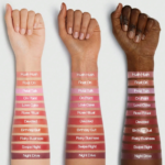 ⁦شيجلام بلاشر أحمر خدود سائل كولور بلوم مات فينيش⁩ - الصورة ⁦5⁩