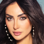 ⁦امارا عدسات زينة ملونة - بيور هازل⁩ - الصورة ⁦2⁩