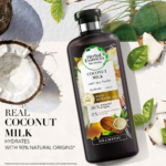 ⁦هيربال إيسنسز بيو رينيو شامبو ترطيب بجوز الهند - 400 مل⁩ - الصورة ⁦2⁩