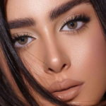 ⁦عدسات ملونة زينة من أفل - كلاي⁩ - الصورة ⁦2⁩