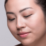 ⁦قلم كحل تحديد العين لونج لاستنج من ايسنس - 01 بلاك فيفر⁩ - الصورة ⁦2⁩