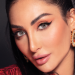 ⁦امارا عدسات زينة ملونة - جنتل جراي⁩ - الصورة ⁦2⁩