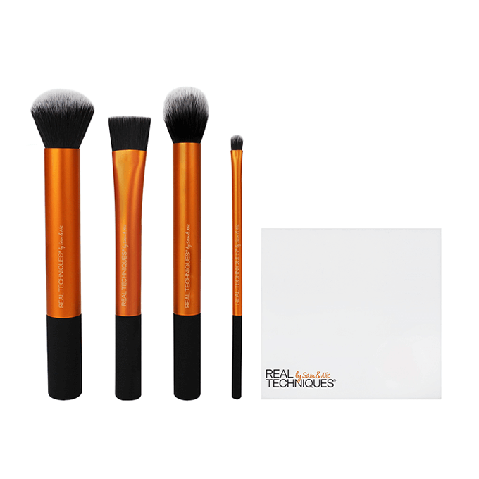 38113768_RealTechniquesFlawlessBaseSet-4Pieces- مجموعة فرش المكياج الأساسية من ريل تكنيك - 4 قطع - الصورة 1