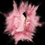 ⁦كارولينا هيريرا عطر جود جيرل بلاش للنساء - او دو برفيوم⁩ - الصورة ⁦2⁩