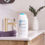 ⁦غسول اكتف منعش للمناطق الحميمة من فيم فريش - 250مل⁩ - الصورة ⁦5⁩