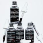 ⁦كاربون ثيوري سيروم أوفرنايت ديتوكس بالفحم وزيت شجرة الشاي وفيتامين إي - 30مل⁩ - الصورة ⁦4⁩