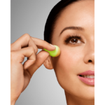 ⁦اسفنجة بف فيشال باودر من كي إس دي - اخضر - قطعتين⁩ - الصورة ⁦3⁩