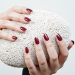 ⁦أظافر صناعية لصق ذاتي من بيل - ياقوت⁩ - الصورة ⁦2⁩