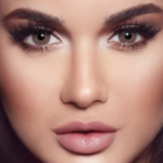 عدسات ملونة من ديفا - ترفل