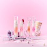 ⁦كليو تنت شفاه كريستال جلام لاقجري كوشورت - 3.4جم⁩ - الصورة ⁦2⁩