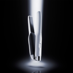 ⁦مكواة تمليس الشعر اللاسلكي من جي اتش دي - أبيض⁩ - الصورة ⁦3⁩