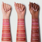 ⁦مجموعة بلاشر أحمر خدود فلورال فلوش من شيجلام⁩ - الصورة ⁦4⁩