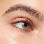 ⁦ايسنس برايمر ستيك لتحت العين جيلي جريب - 4.6جم⁩ - الصورة ⁦4⁩