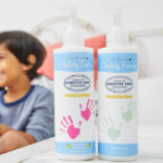 ⁦مرطب للطفل غير معطر من تشايلدز فارم - 250مل⁩ - الصورة ⁦3⁩