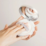 ⁦ماري اند ماي صن كوشن نباتي مع النياسيناميد والبانثينول مع عامل حماية من الشمس 50 - 25 جم⁩ - الصورة ⁦2⁩