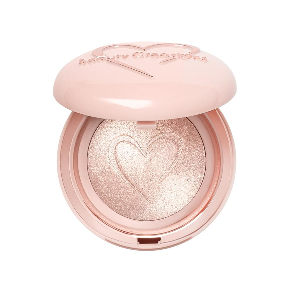 5904883_1736424581_b291bed4ff5495bba7bfe9b8d163a253 بيوتي كرييشنز فاينل فينيش بيكيد هايلايتر - الصورة 1