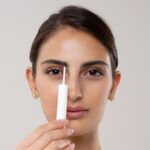 ⁦ماسكرا الحواجب براو سناتشد من ون بوز - شفافة⁩ - الصورة ⁦4⁩