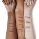 ⁦قلم تحديد الشفاه لاستينج فينيش من ريميل لندن⁩ - الصورة ⁦2⁩